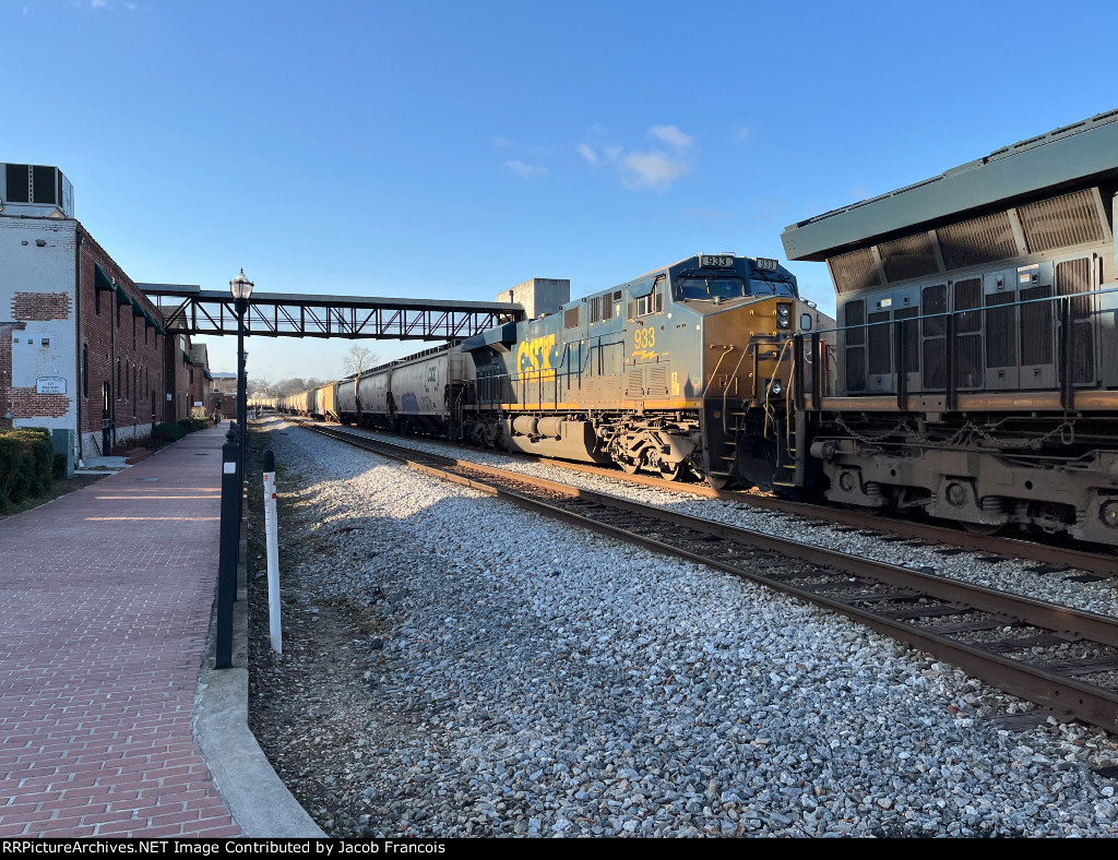 CSX 933